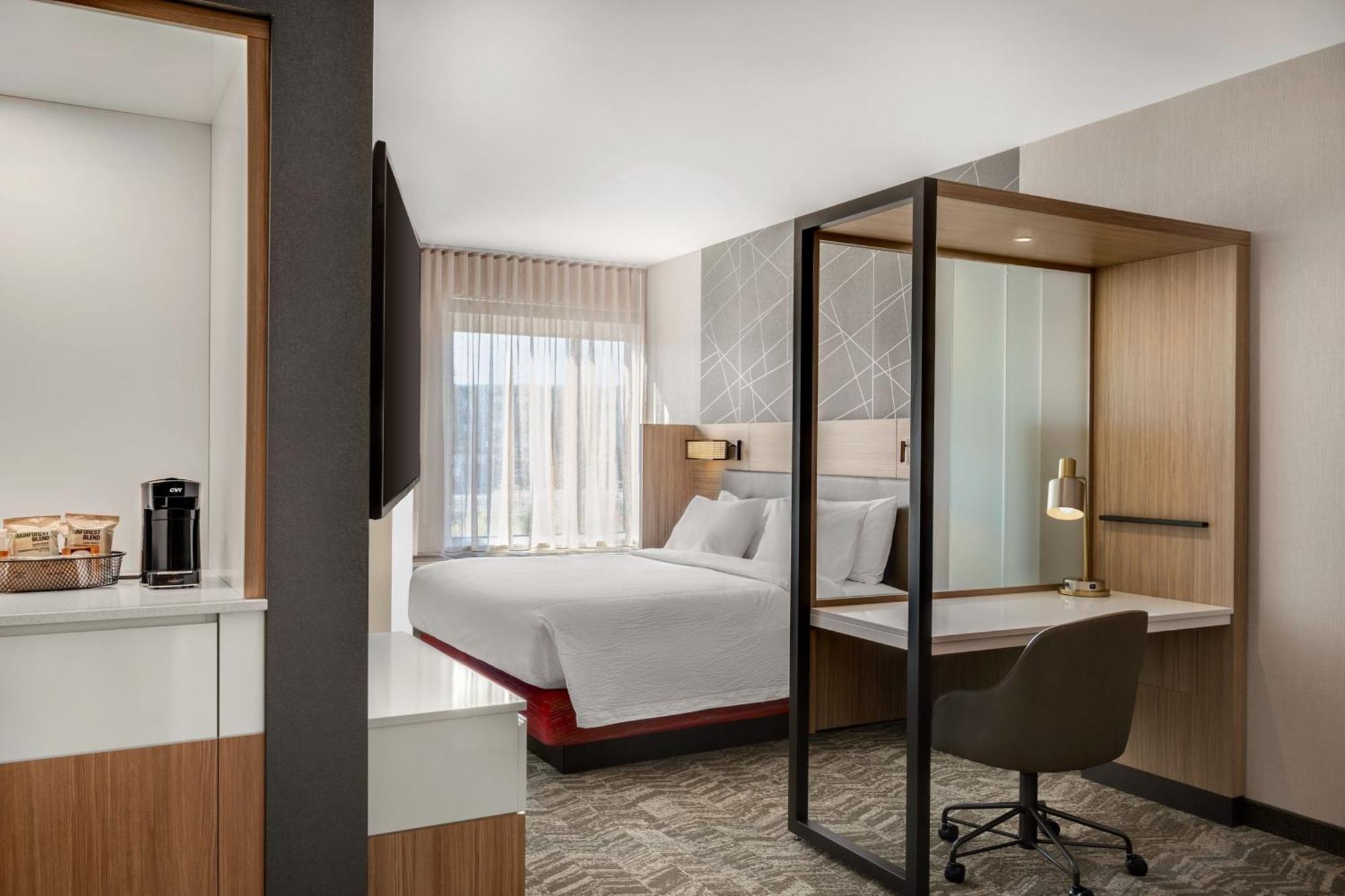 Springhill Suites By Marriott Menomonee Falls Exterior foto